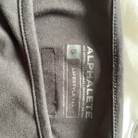 Alphalete long sleeve for men - Picture 4 of 5
